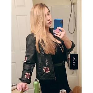 Meet your Posher, Summer